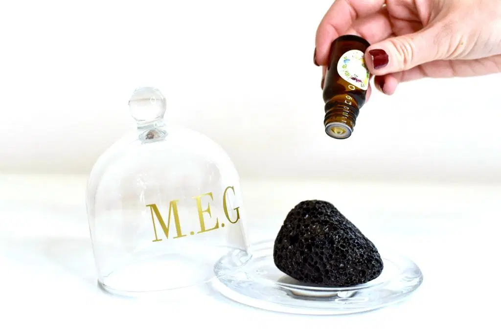 M.E.G Aroma dóza navodí příjemnou a uklidňující atmosféru, při které bude radost usínat.