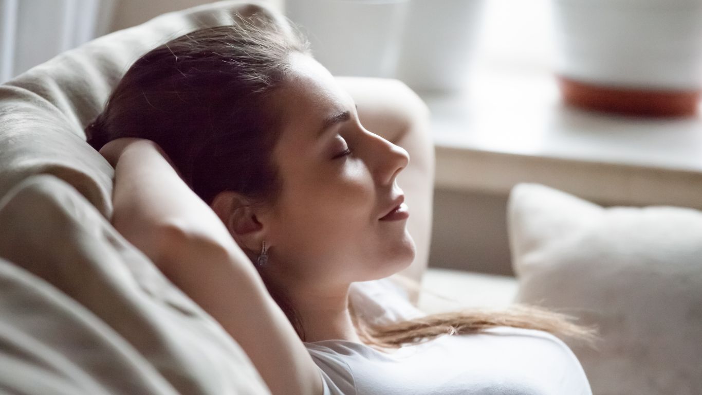 M.E.G Hormonex přirozeně srovná hormonální rovnováhu, přinese vnitřní klid, srovná menstruační cyklus a pleť se uzdraví.